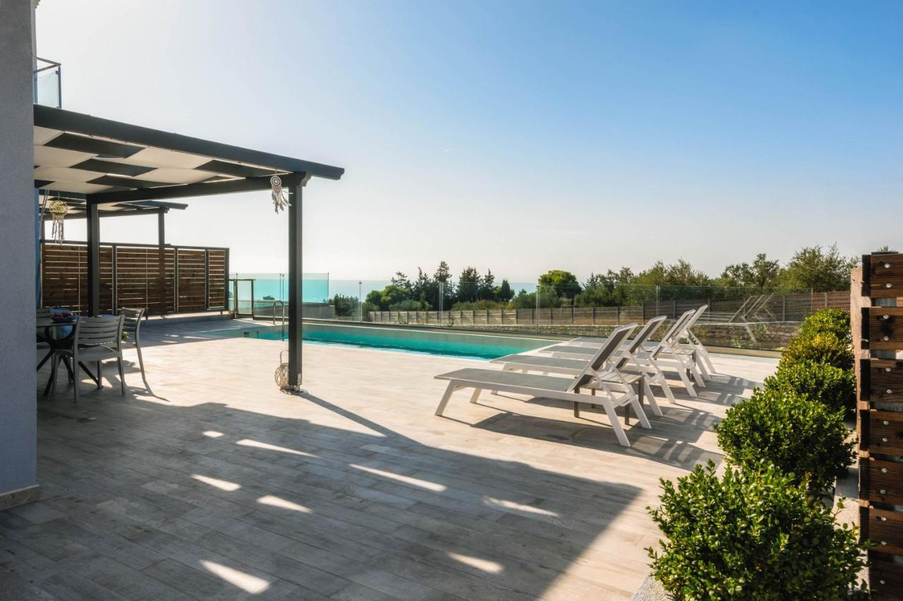 Alonaki Apartments Agios Leon Экстерьер фото